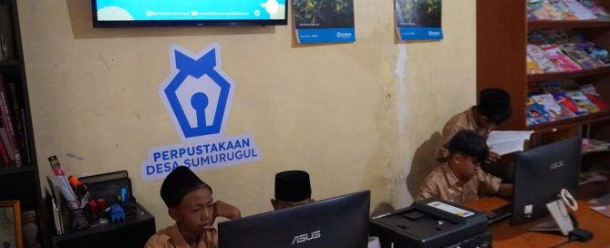 Perpustakaan Desa Sumurugul Purwakarta