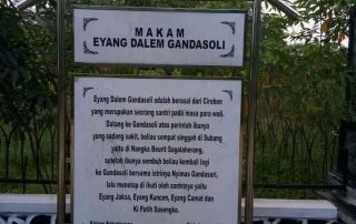 Makam Eyang Dalem Gandasoli