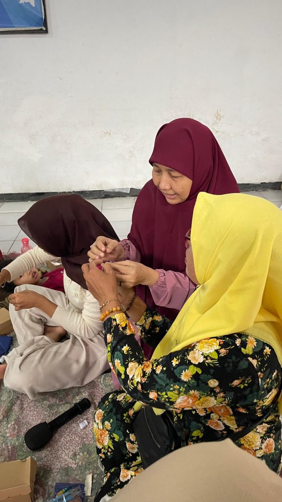 Pelatihan Menjahit - Program TPBIS Disarpus Purwakarta