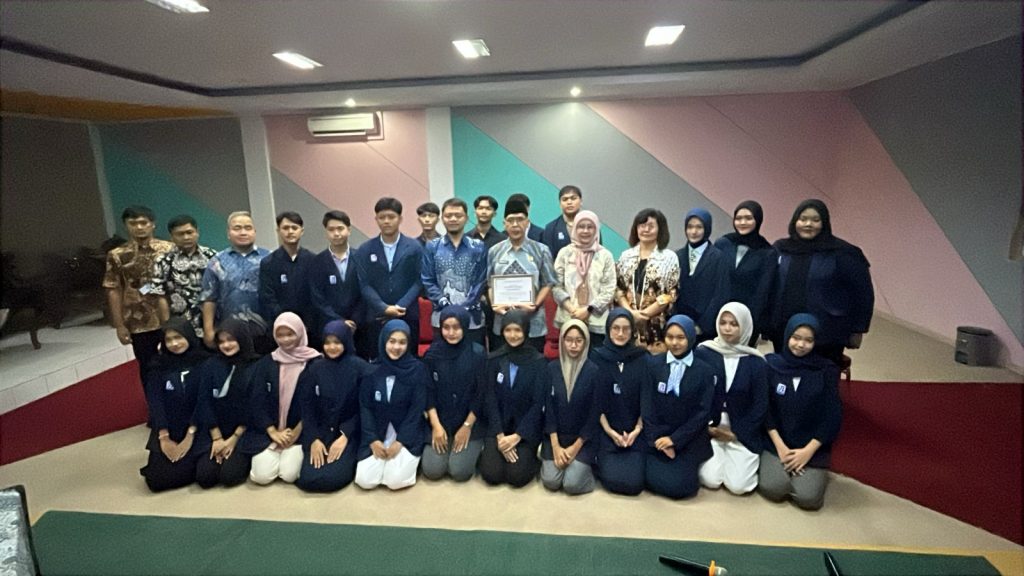 Outing Class LP3i Purwakarta ke Dinas Arsip dan Perpustakaan