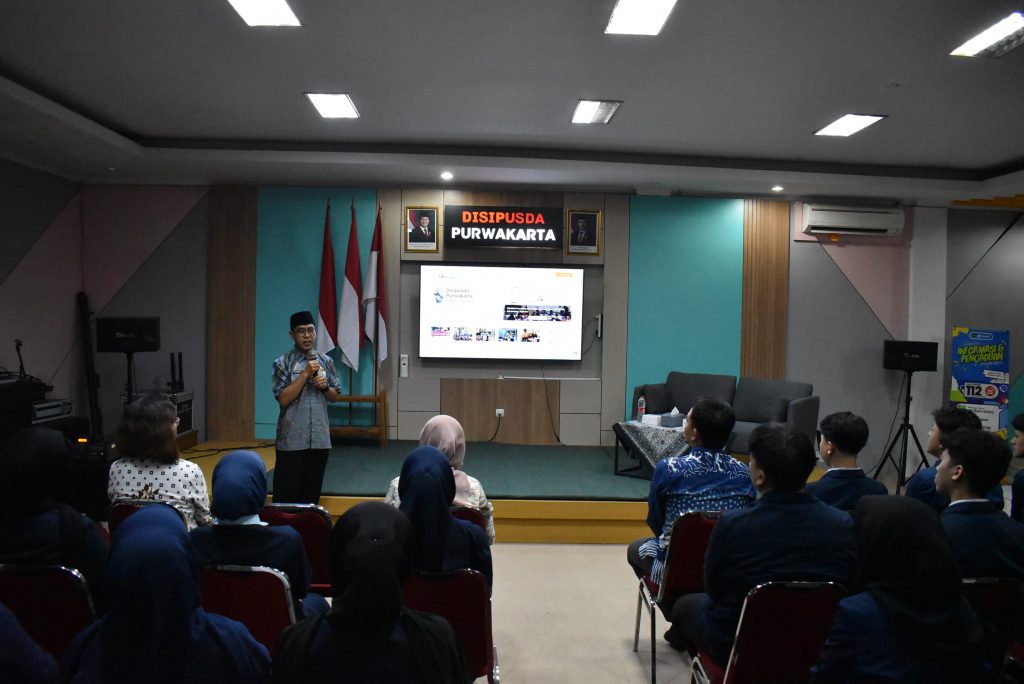 Dr. Kusnandar Memberikan Sambutan dan Arahan