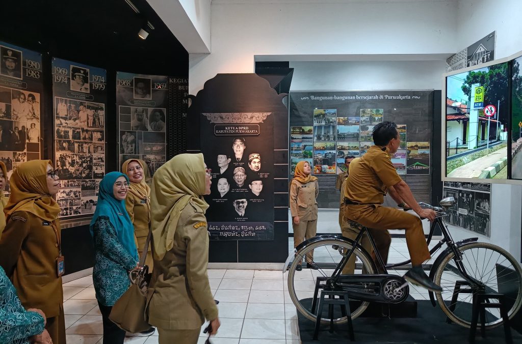 Dinas Pendidikan Kabupaten Kebumen Kunjungan Diorama Purwakarta Nusantara