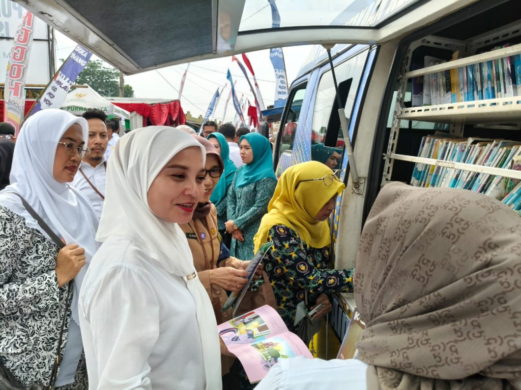 Pelayanan Publik di Desa Taringgul Tonggoh Purwakarta