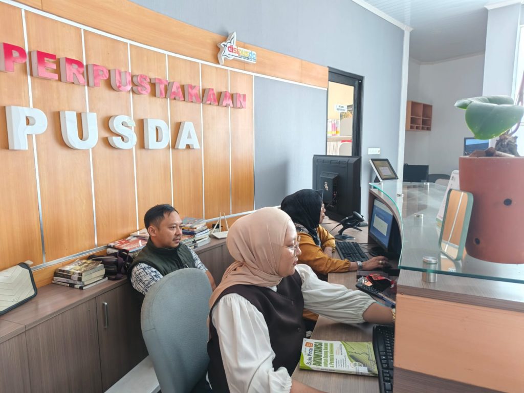 Layanan Sabtu Minggu Disarpus Purwakarta