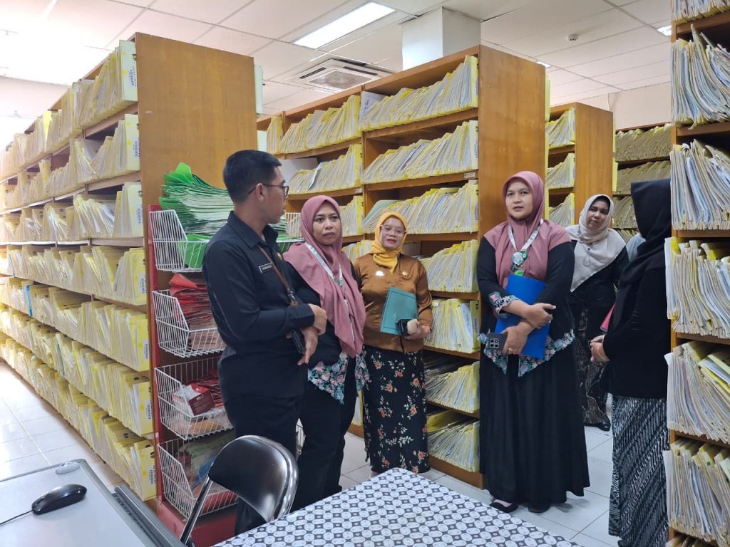 Verifikasi Tindak Lanjut Pengawasan Kearsipan di RSUD Bayu Asih