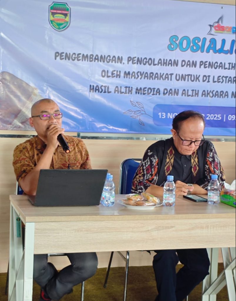 Sosialisasi pengembangan pengelolaan dan pengalihmediaan naskah kuno yang dimiliki oleh masyarakat