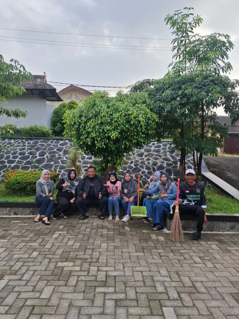 Ngosrek Persiapan HUT Perpusnas ke-46 dan Hari Kearsipan ke-55