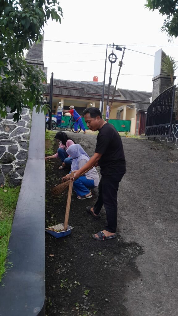Ngosrek Persiapan HUT Perpusnas ke-46 dan Hari Kearsipan ke-55