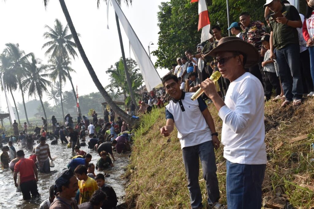Gubyag Balong Desa Palinggihan Kecamatan Plered Purwakarta